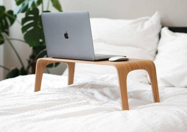 Ergonomie meets Flexibilität: Entdecke den neuen Laptoptisch für dein Homeoffice