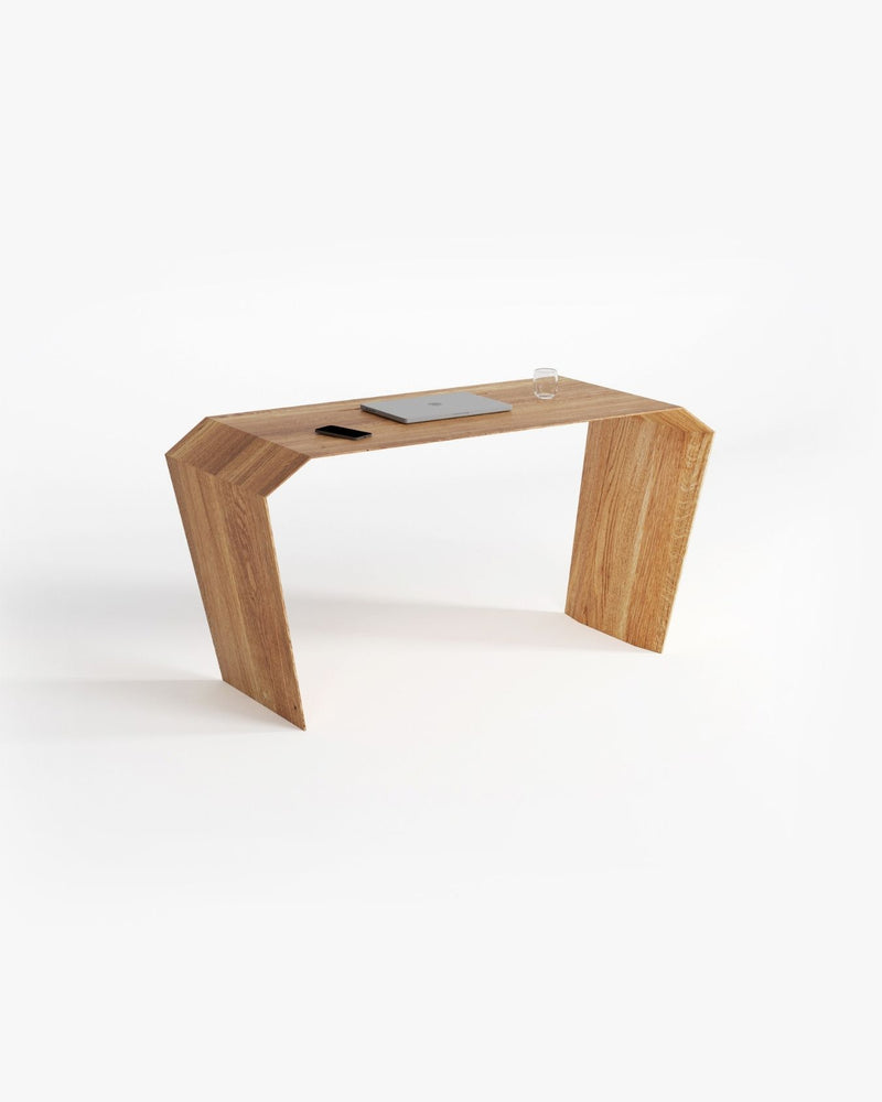 Schreibtisch aus Massivholz