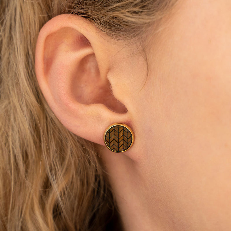 Wooden earrings with setting herringbone